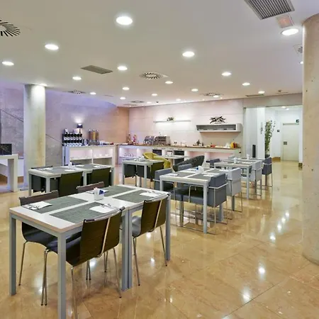 Hesperia Ramblas 4*