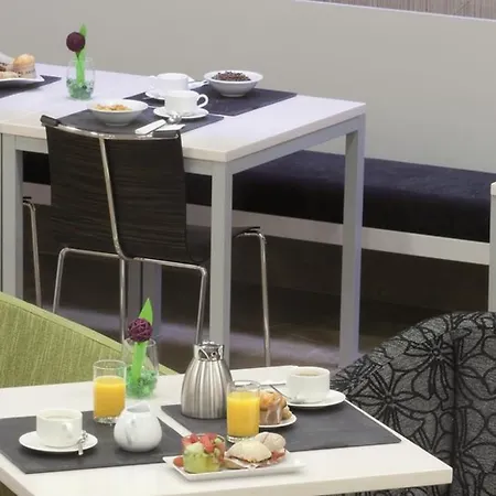 Hesperia Ramblas Hotel