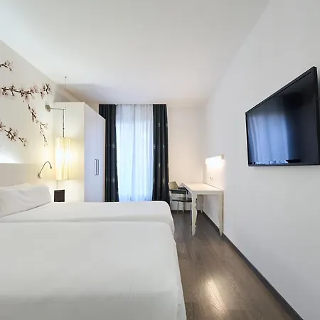 Hesperia Ramblas 4* Barcelona