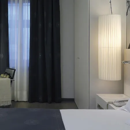 Hotel Hesperia Ramblas